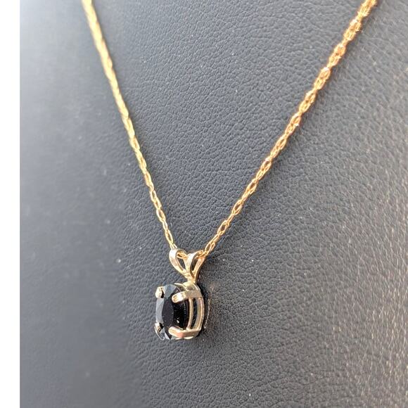 VTG 14K Marked & Tested Black Gemstone Pendant on 14K Yellow Gold Chain Necklace - Picture 2 of 8